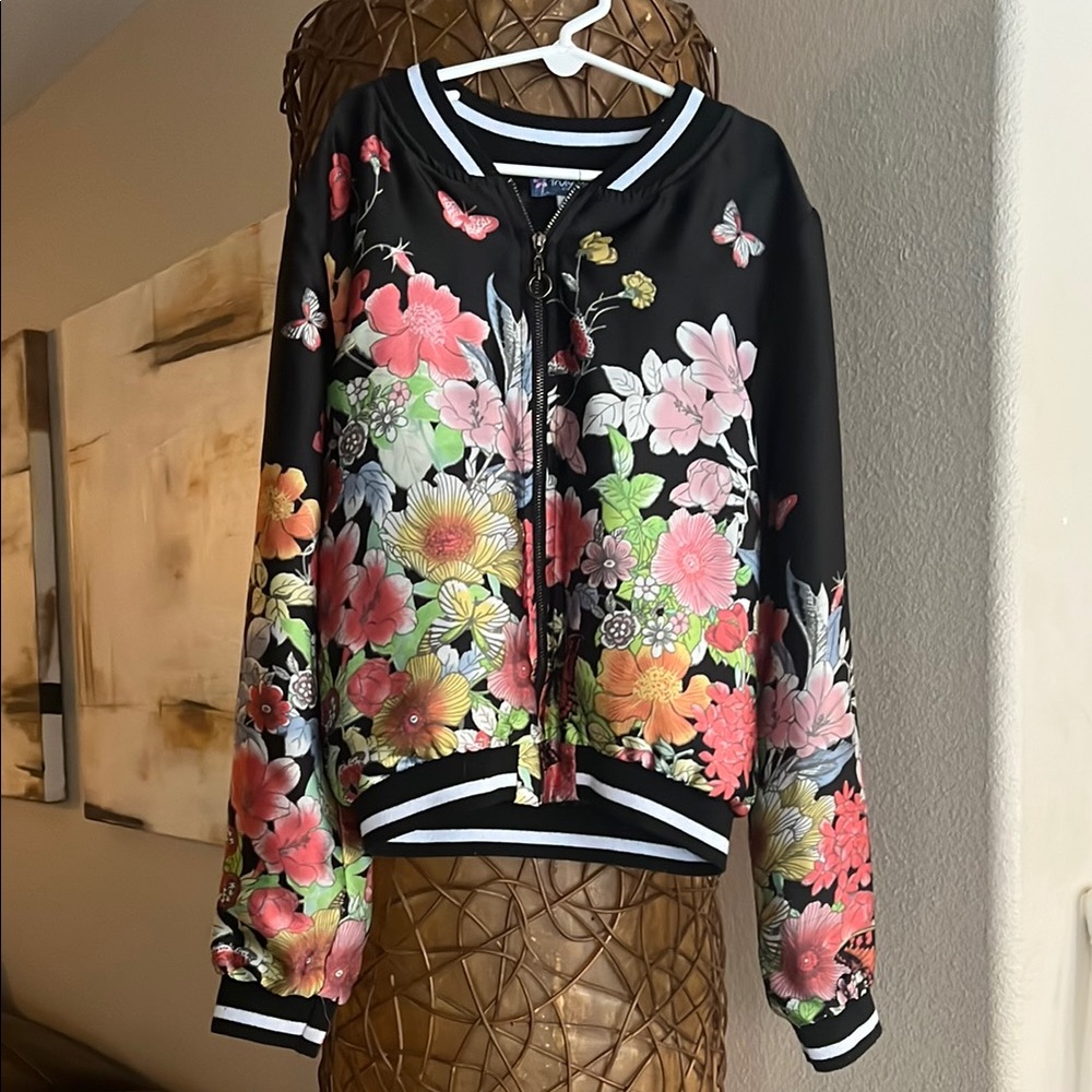 Truly me girls Floral Black Bomber Jacket size L (10/12)